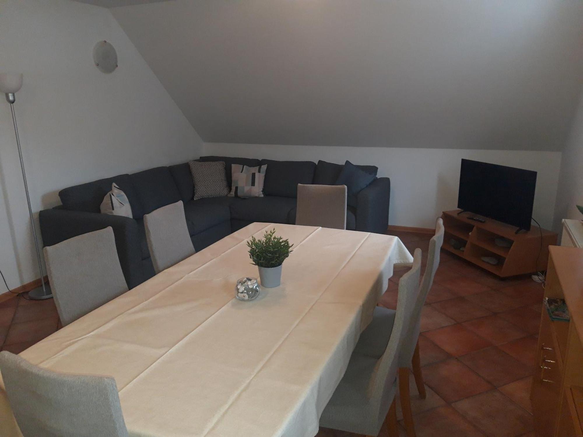Apartman Mmmm *